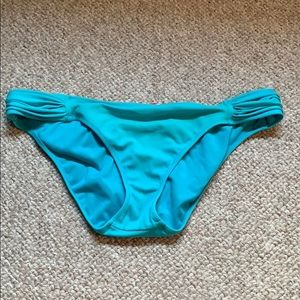 Victoria’s Secret Knockout Bikini Bottoms 👙